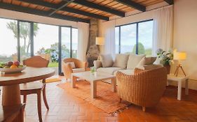 Green Oceanview Relaxing Cottage